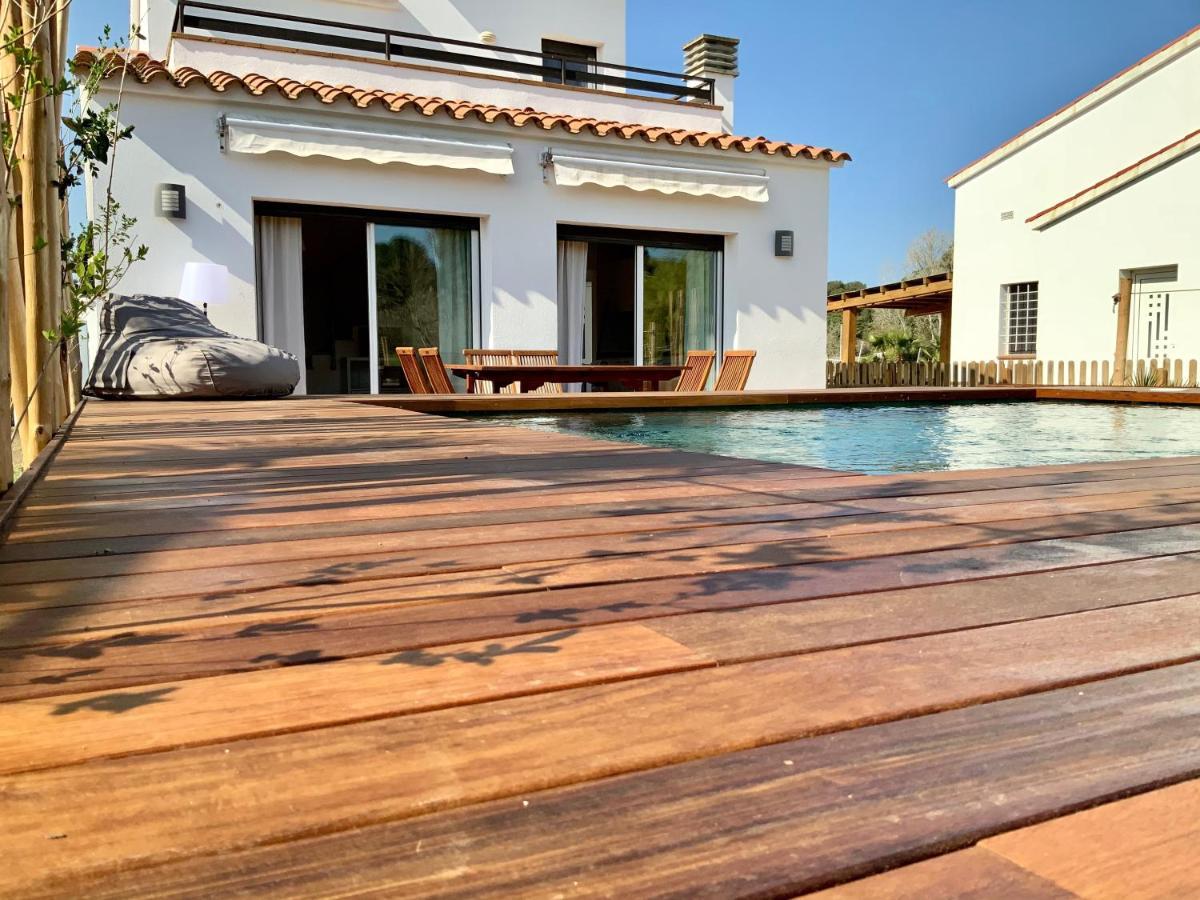 Villas Empuries, Garden & Private Pool 圣马蒂登普里斯 外观 照片