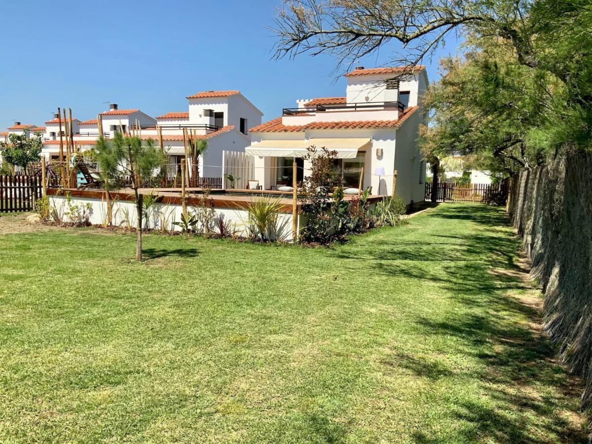 Villas Empuries, Garden & Private Pool 圣马蒂登普里斯 外观 照片