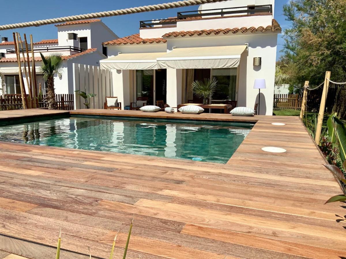 Villas Empuries, Garden & Private Pool 圣马蒂登普里斯 外观 照片