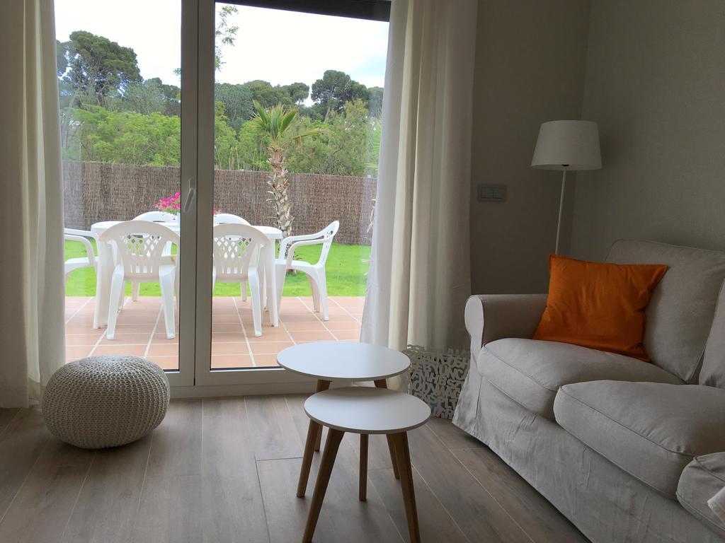 Villas Empuries, Garden & Private Pool 圣马蒂登普里斯 客房 照片